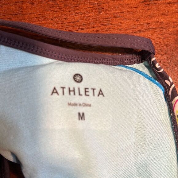 Athleta bikini top m (4200) - Picture 5 of 8
